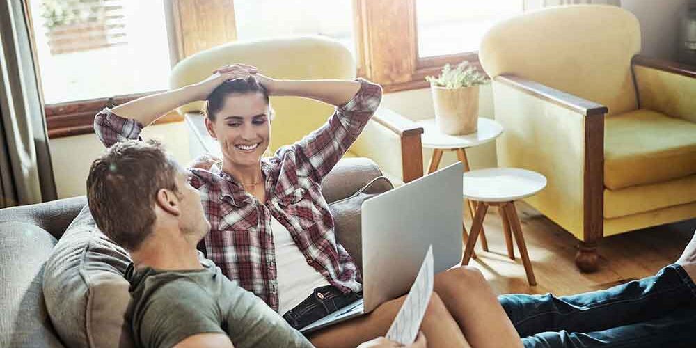 couple-on-sofa