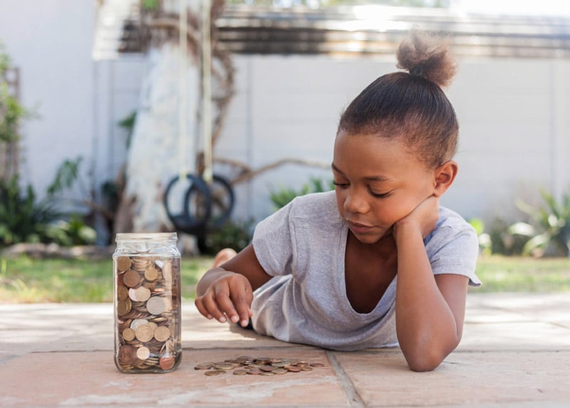 Monthly Savings Tips: Simple Ways to Save Money