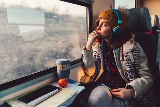woman-on-train